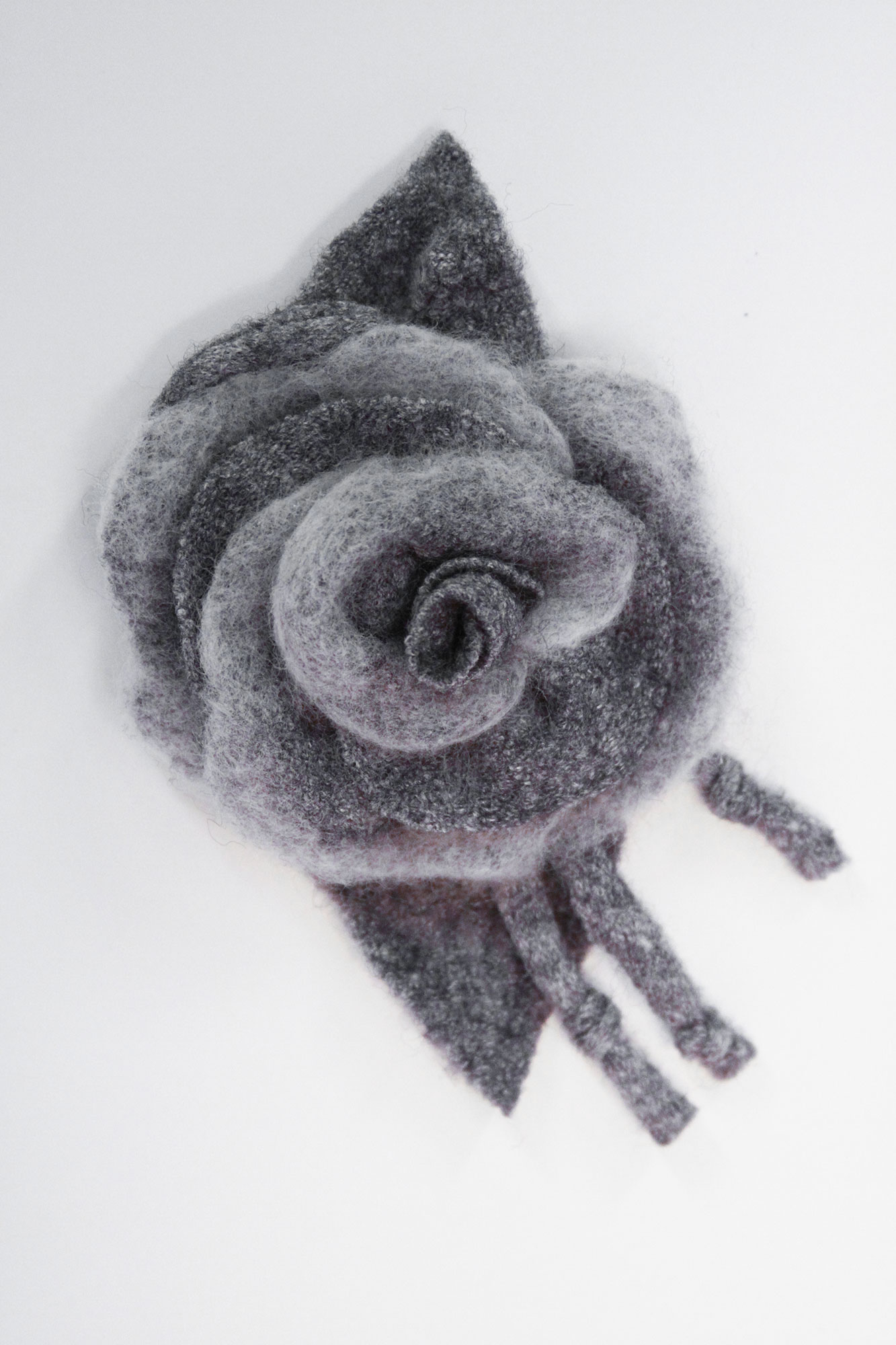 ЦТК-01 св.серый валеный цветок Роза с варенкой